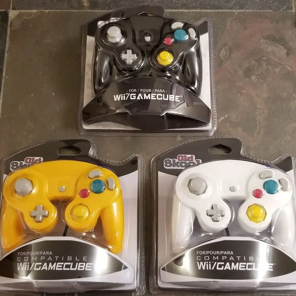 3 Gamecube Controllers - 3 Colors Bundle (NEW) - Orange White Black - Nintendo